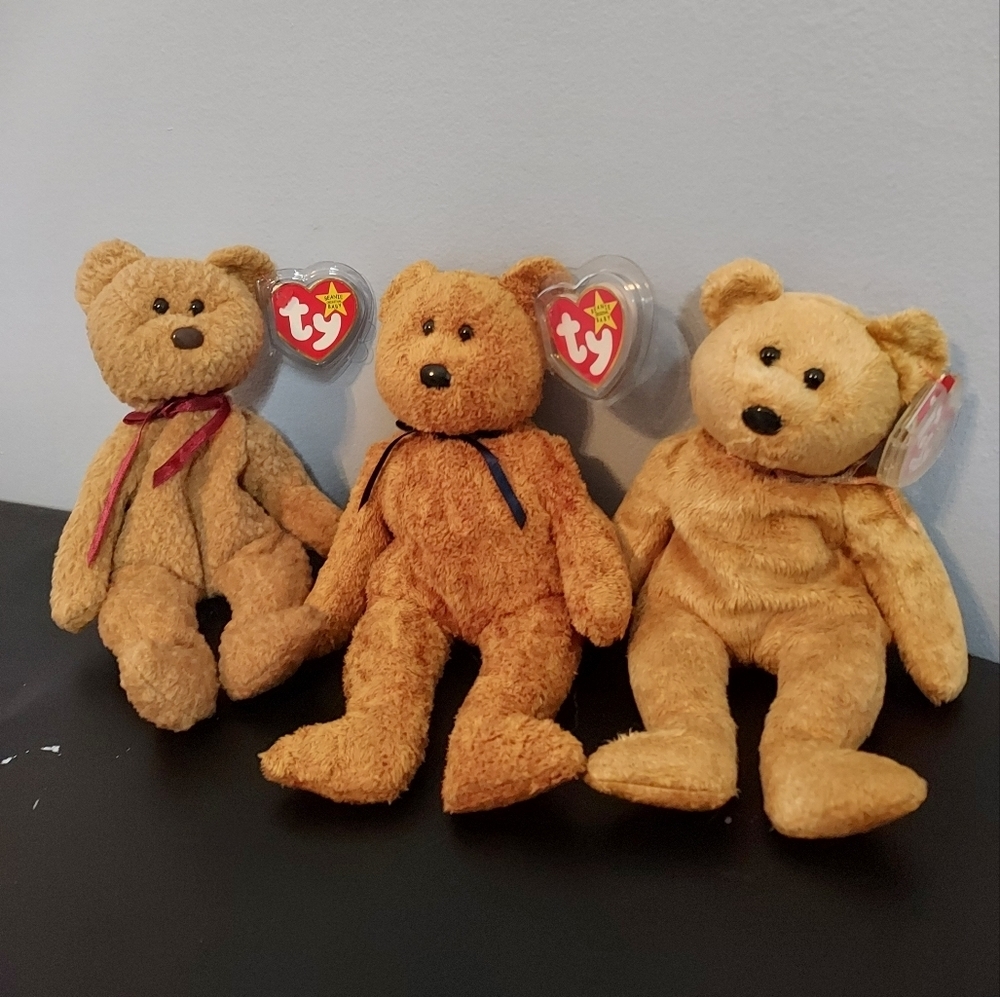 Set Of 3 TY Beanie Babies Cashew, Fuzz And Curly